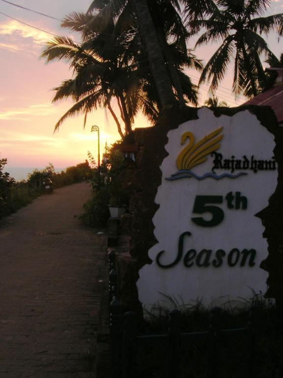 Rajadhani 5Th Season Варкала Екстериор снимка